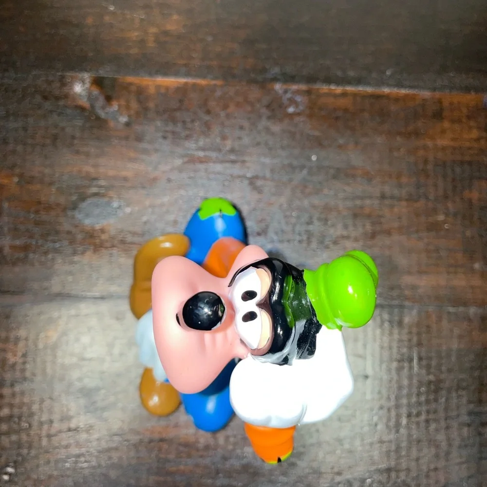 Collectible Rare‎ Vintage Walt Disney Goofy Hard Plastic Rubber Toy